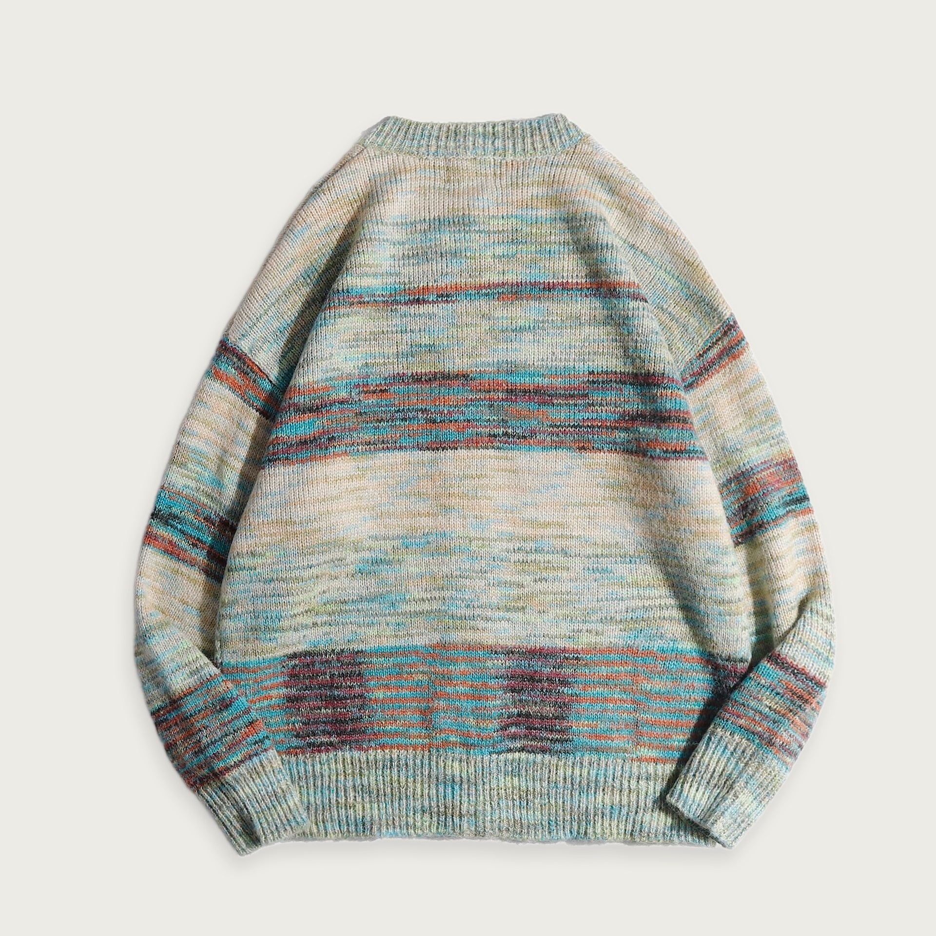 V-ringad stickad tröja med kontrast – Modern klassiker